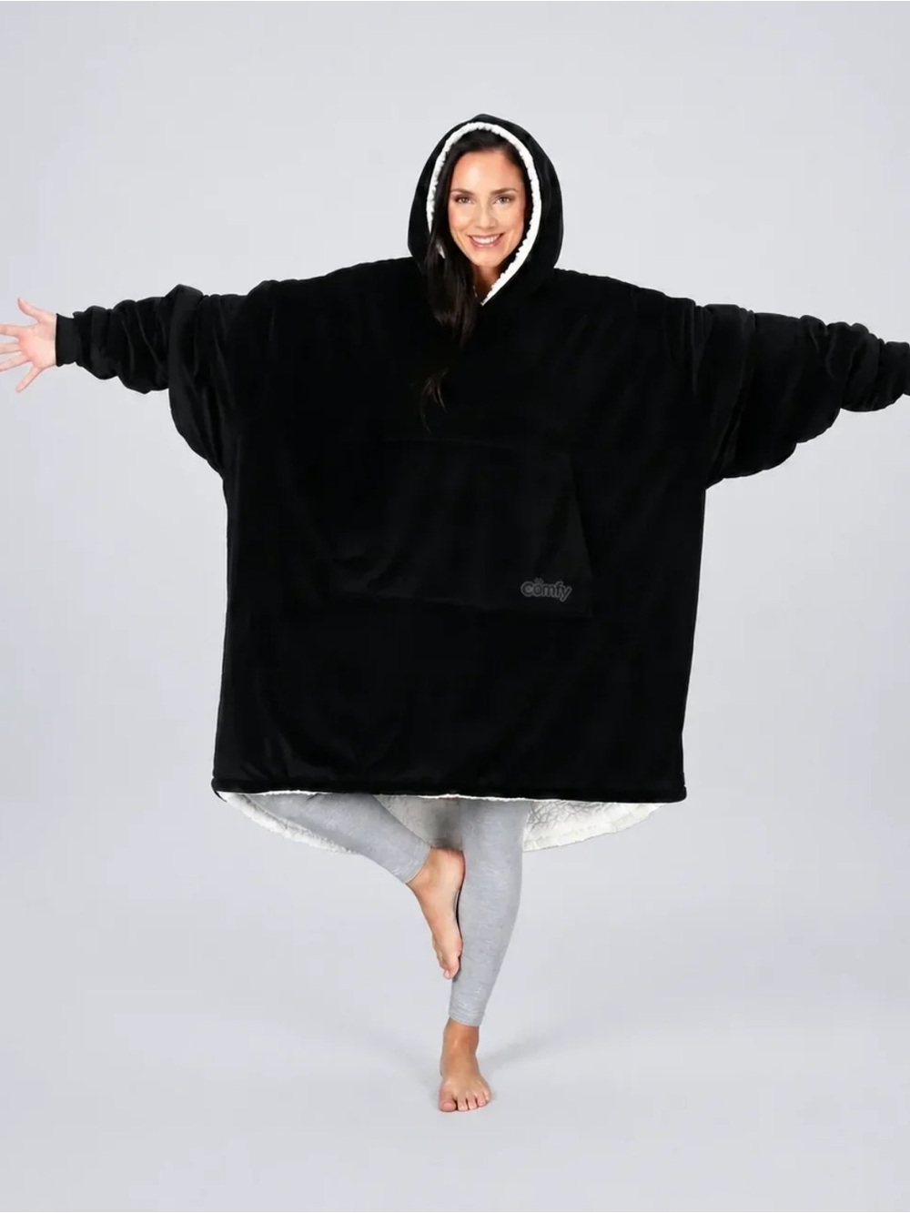 ‘The Comfy’ Oversized Black Hooded Wearable Blanket